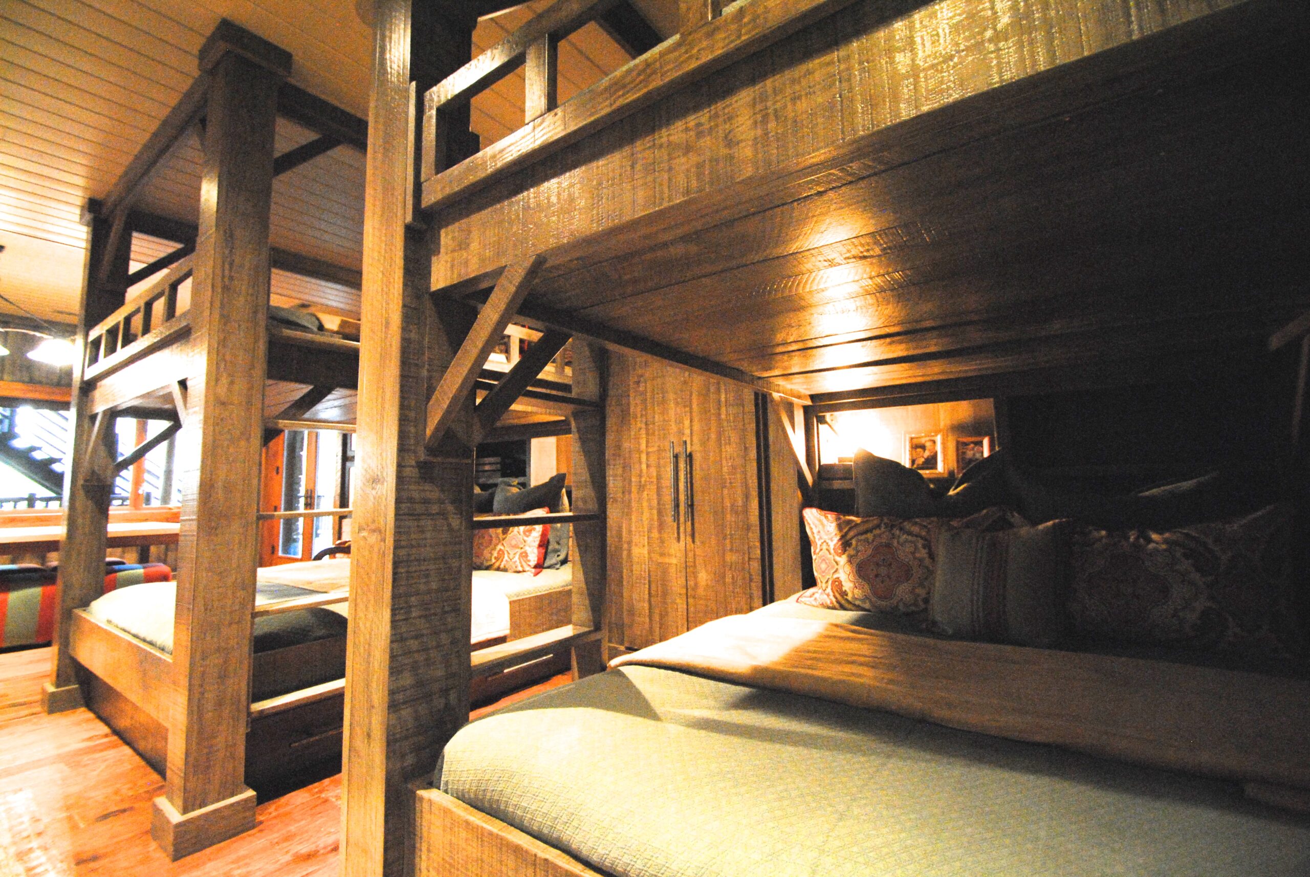 Lange Customs Bunk Beds 011 Lange Customs